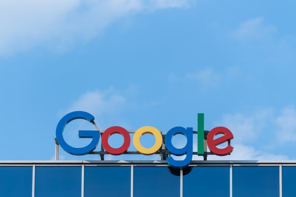Google Sıralama Algoritması ve Arama Sonuçlarında Üst Sıralara Çıkma Stratejileri